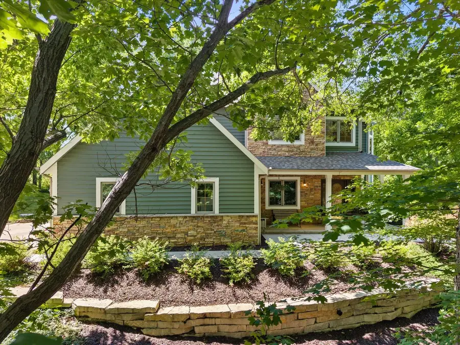 W246S6355 Clearview LANE, Waukesha, WI 53189 - #3