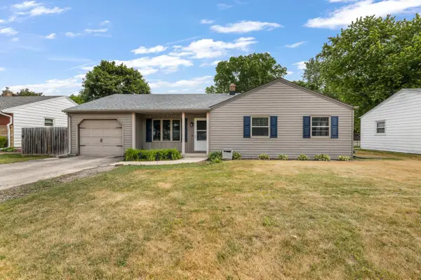 218 E Washington STREET, Slinger, WI 53086