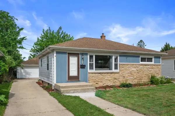 3905 N 93rd STREET, Milwaukee, WI 53222