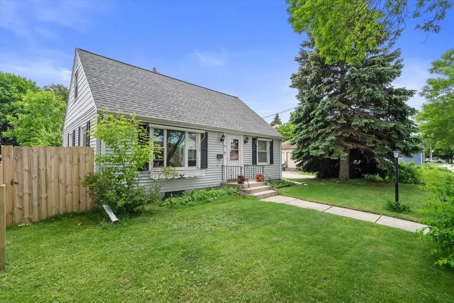 1313 S 20th STREET, Sheboygan, WI 53081 - #3