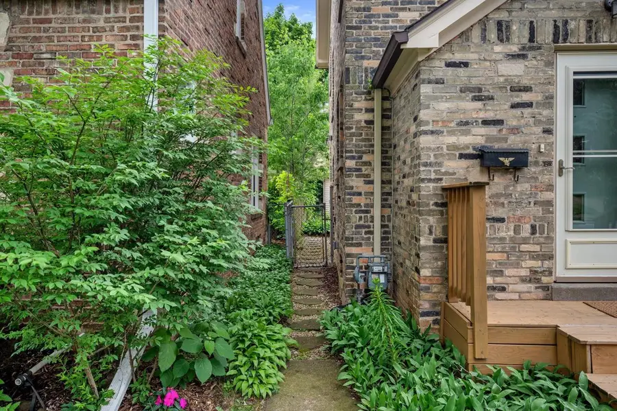 1512 E Olive STREET, Shorewood, WI 53211 - #3