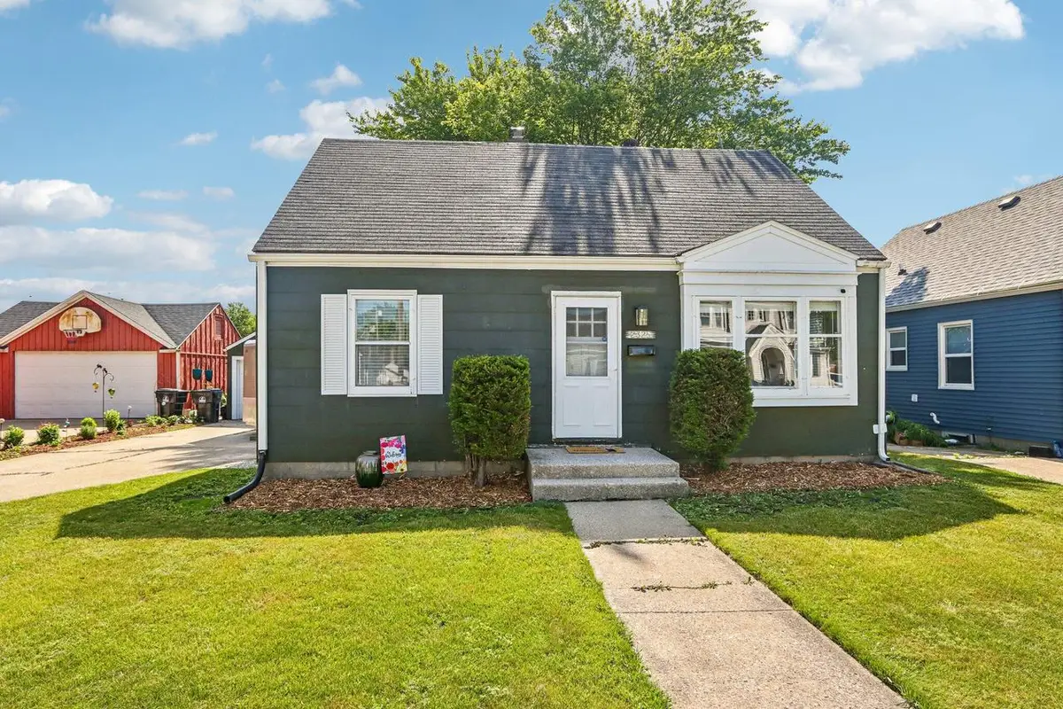 2325 Coolidge AVENUE, Racine, WI 53403 - #1