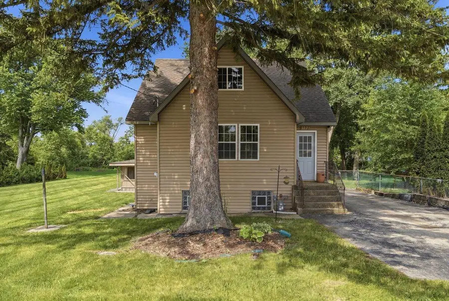 2327 Catherine AVENUE, Twin Lakes, WI 53181 - #2