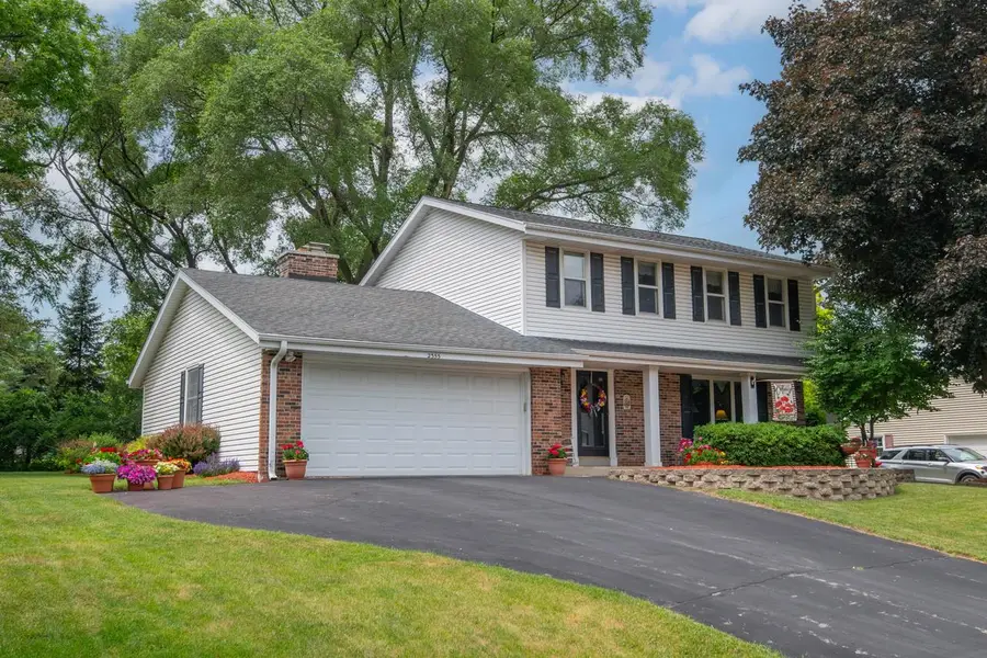 2355 Guinevere DRIVE, Brookfield, WI 53045 - #2