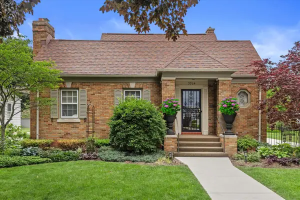 3704 18th AVENUE, Kenosha, WI 53140
