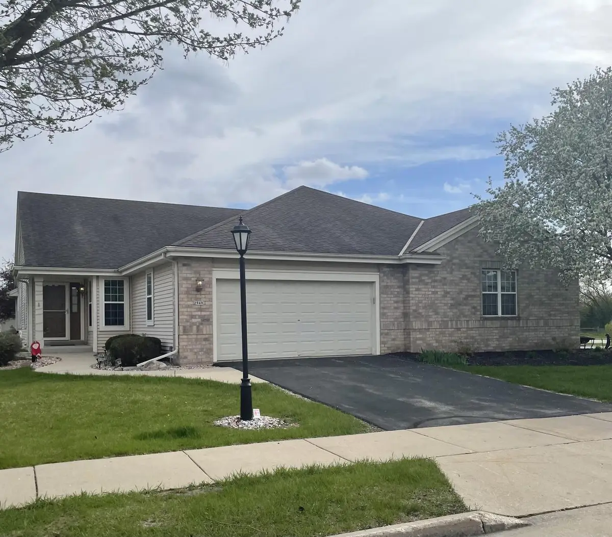 2949 Clearwater LANE, Waukesha, WI 53189 - #1
