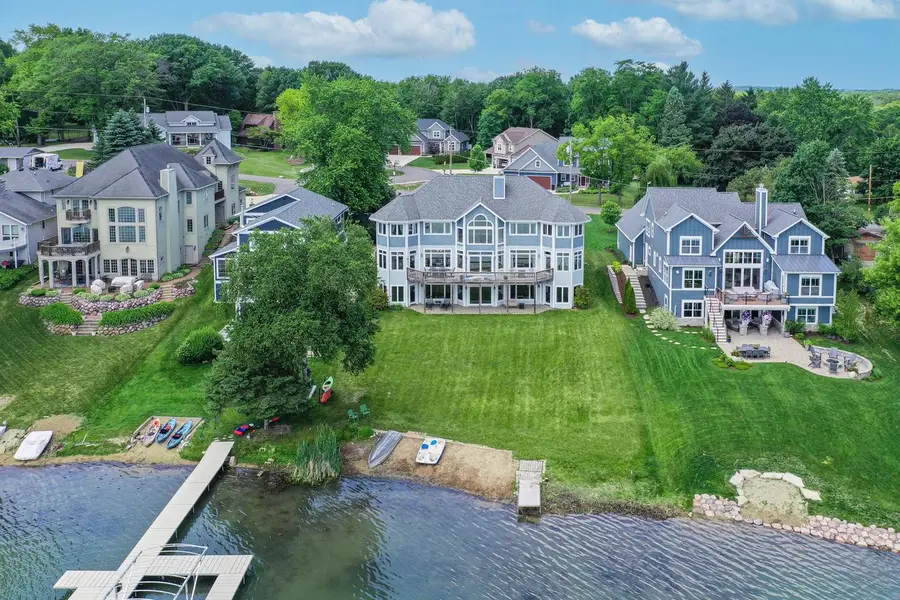 3711 Lake STREET, Burlington, WI 53105 - #2