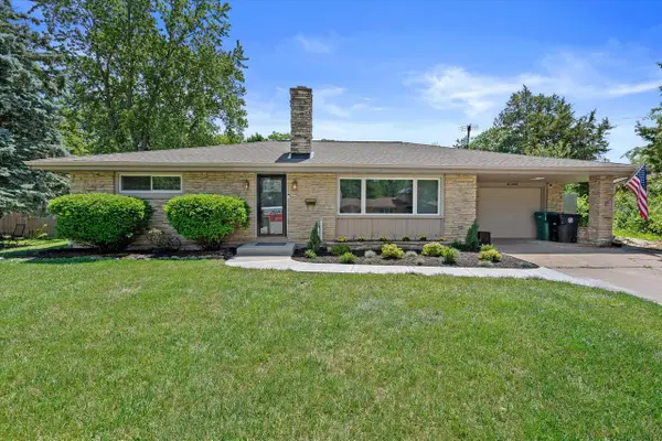 N84W16093 Donald COURT, Menomonee Falls, WI 53051