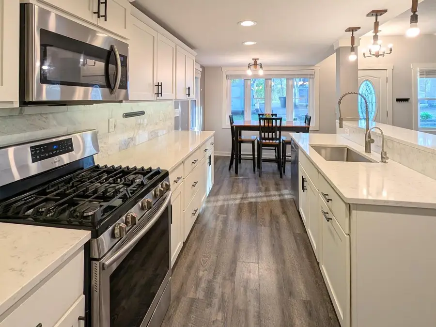 W344S10664 Island View LANE, Mukwonago, WI 53149 - #3