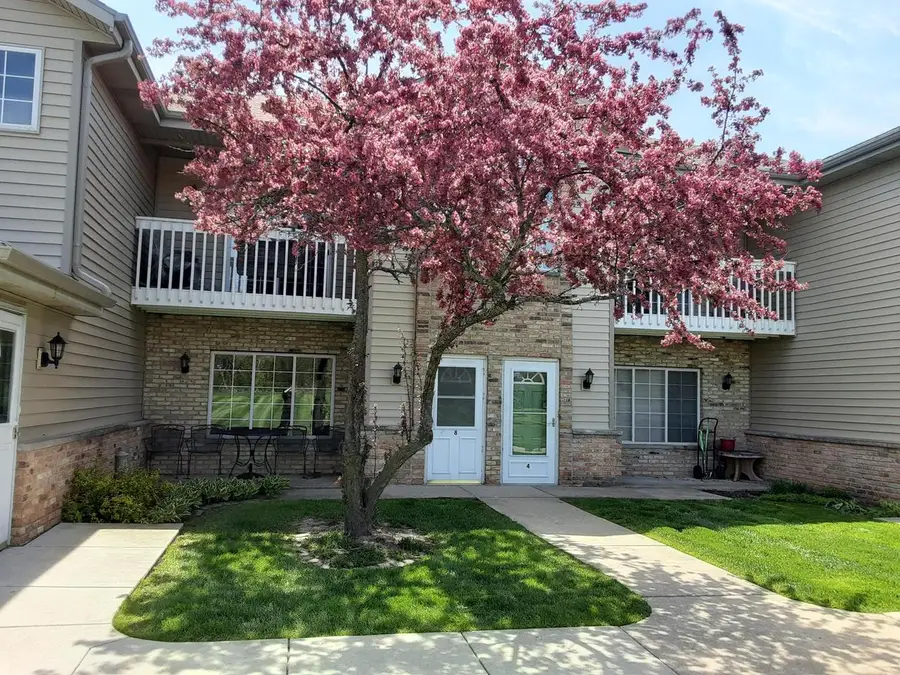 3620 E Barbara COURT #8, Oak Creek, WI 53154 - #2