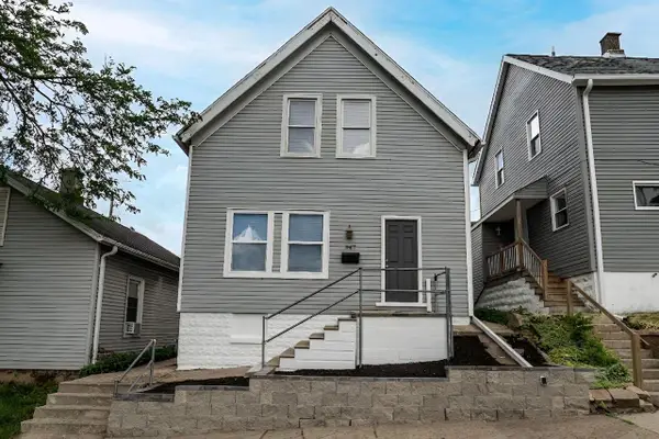 547 N 25th STREET, Milwaukee, WI 53233