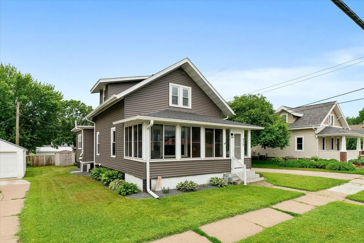 425 Garland STREET E, West Salem, WI 54669 - #1