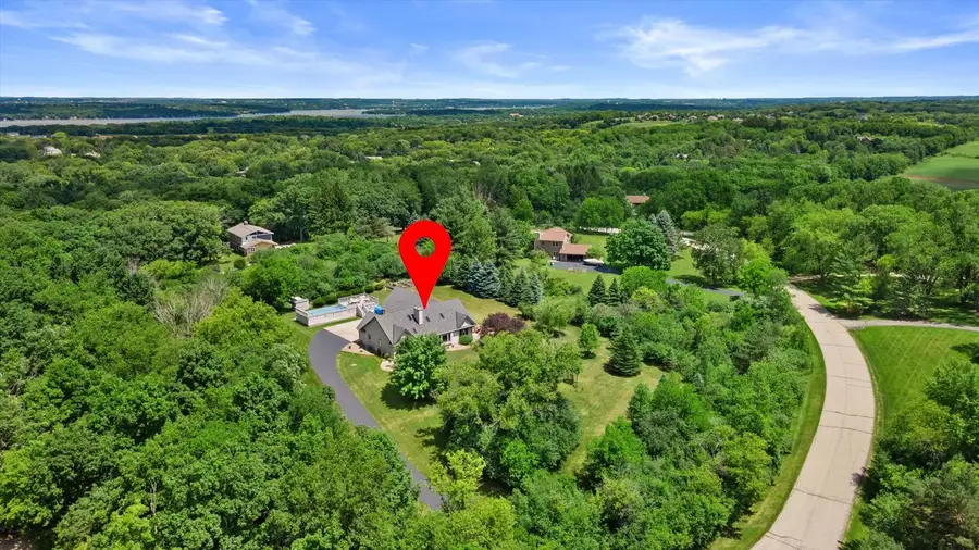 N2W29732 Blodwen DRIVE, Waukesha, WI 53188 - #2
