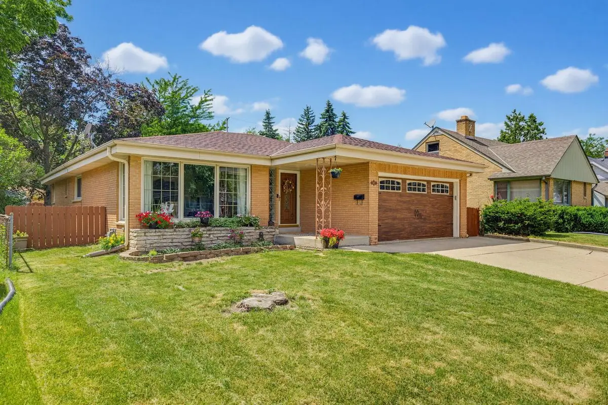 937 S 86th STREET, West Allis, WI 53214 - #1