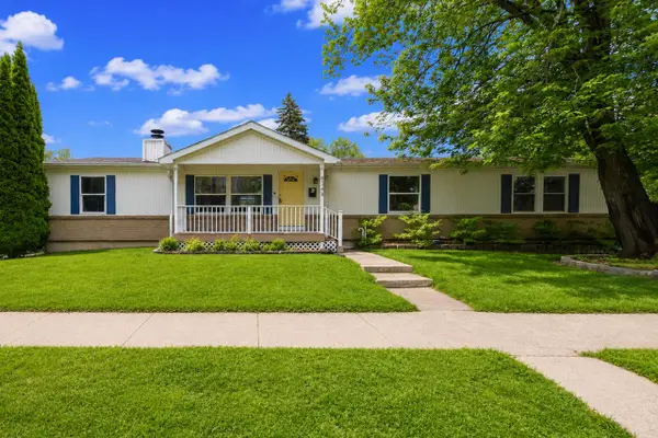 634 N Wisconsin STREET, Port Washington, WI 53074
