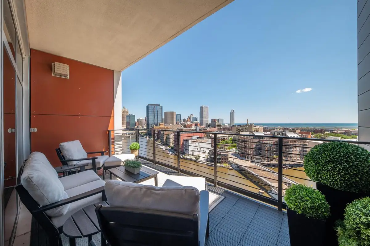 106 W Seeboth STREET #1204, Milwaukee, WI 53204 - #1