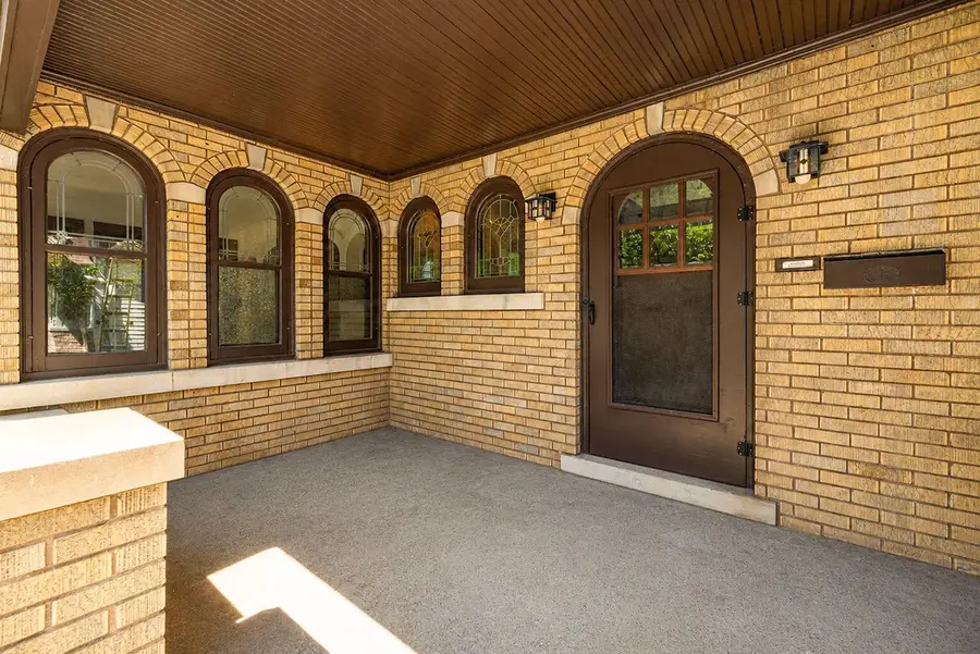 3161 S 11th STREET #3161A, Milwaukee, WI 53215 - #2