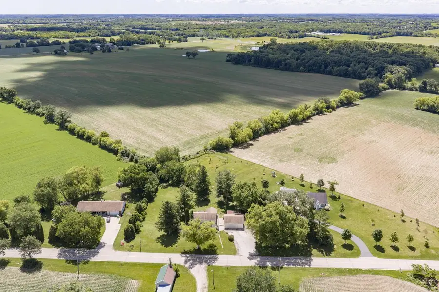 5651 Honey Creek ROAD, East Troy, WI 53120 - #3