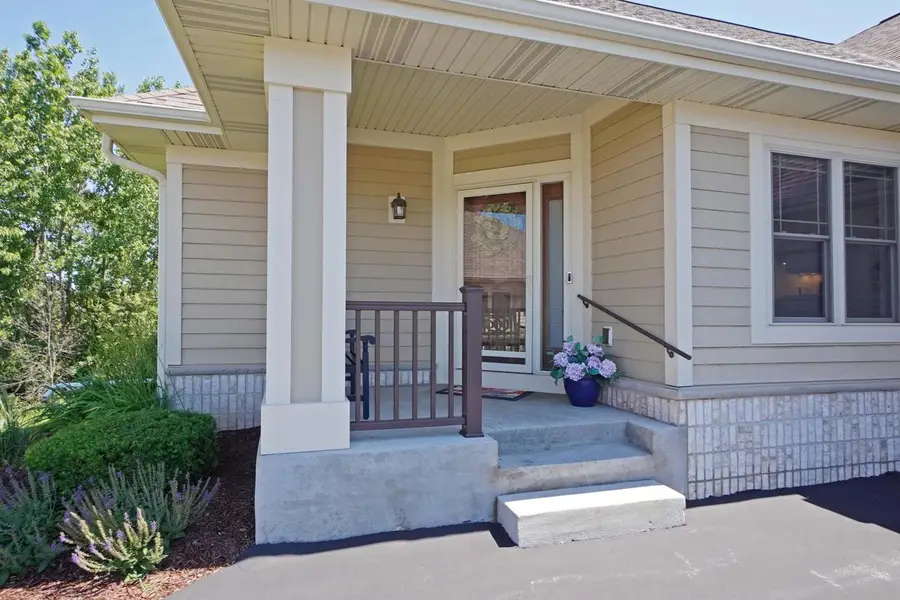 2914 W Villa DRIVE, Franklin, WI 53132 - #3