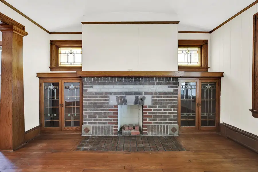 2762 S Linebarger TERRACE, Milwaukee, WI 53207 - #2