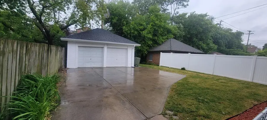 1723 S Layton BOULEVARD, Milwaukee, WI 53215 - #3