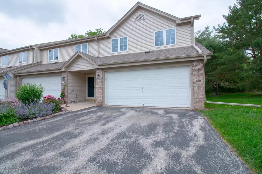 1907 Mallard Pointe CIRCLE #H, Waukesha, WI 53189 - #2