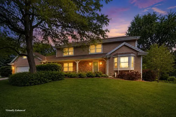 N106W7580 Chatham STREET, Cedarburg, WI 53012