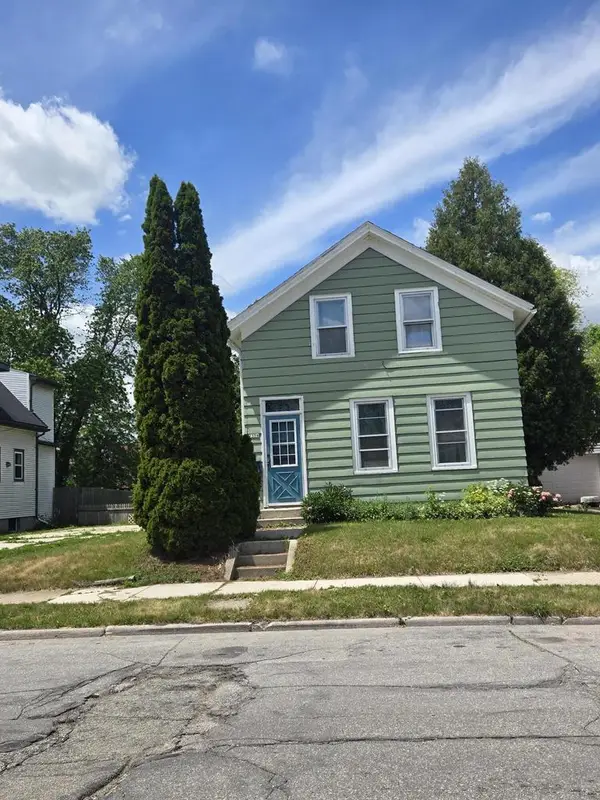 1508 S 14th STREET, Sheboygan, WI 53081