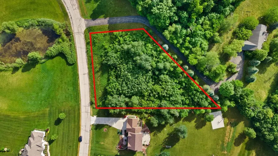 S63W22755 GARRETT DRIVE, Waukesha, WI 53189 - #2