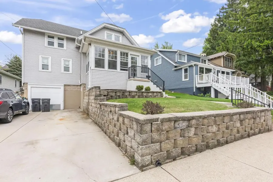 340 Park AVENUE #342, Pewaukee, WI 53072 - #2