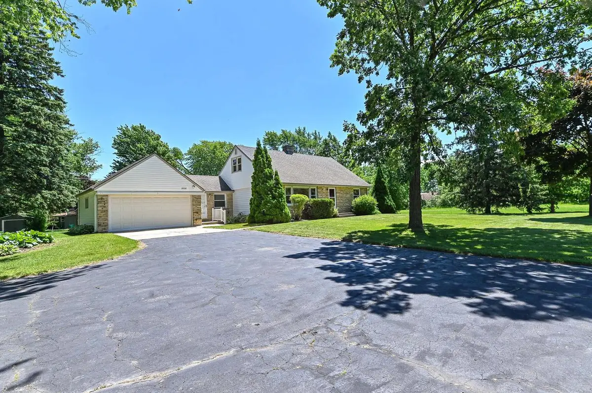 W156N8008 Pilgrim ROAD, Menomonee Falls, WI 53051 - #1