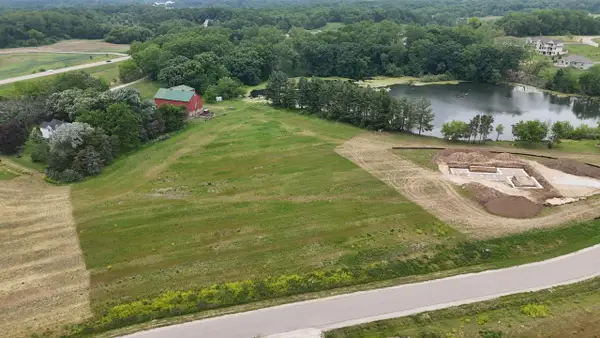 610 BEERE LANE, Burlington, WI 53105