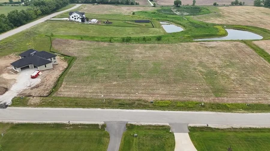 1011 BEERE LANE, Burlington, WI 53105 - #2