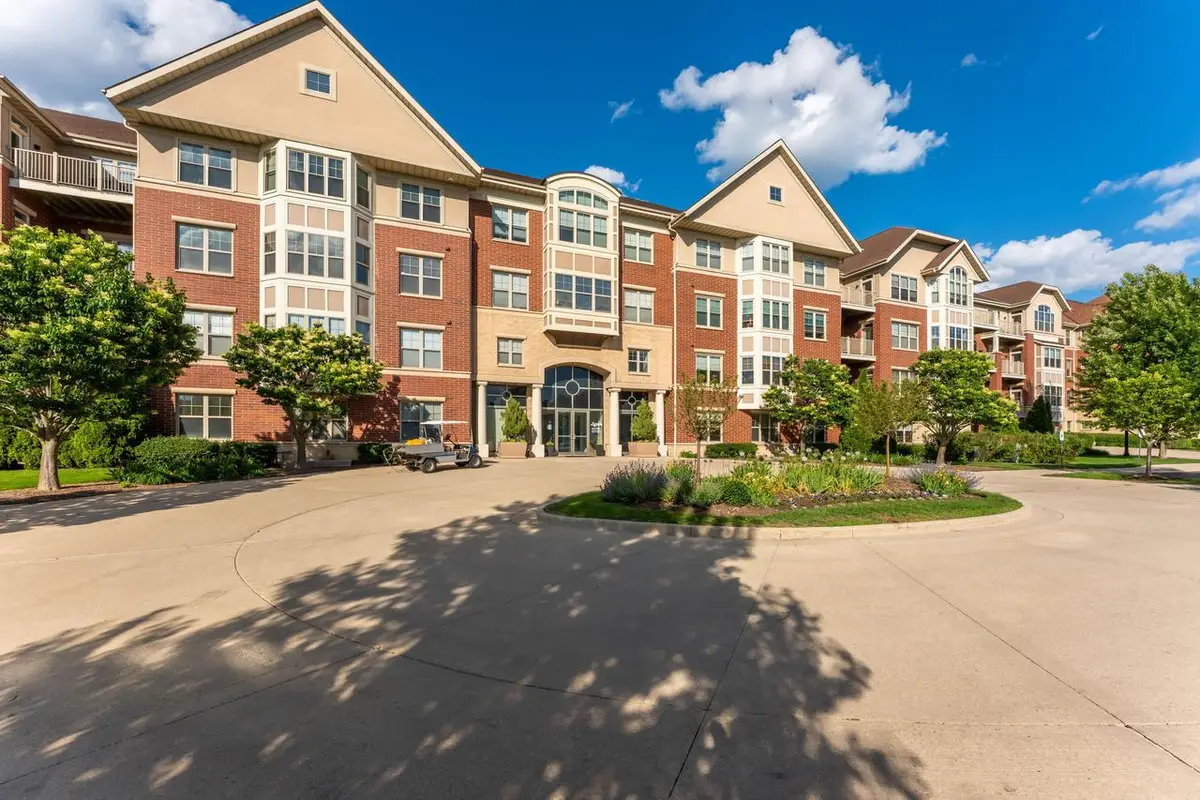 4120 S Lake DRIVE #367, Saint Francis, WI 53235 - #1