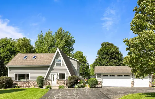 W6093 Mariner Hills TRAIL, Elkhorn, WI 53121