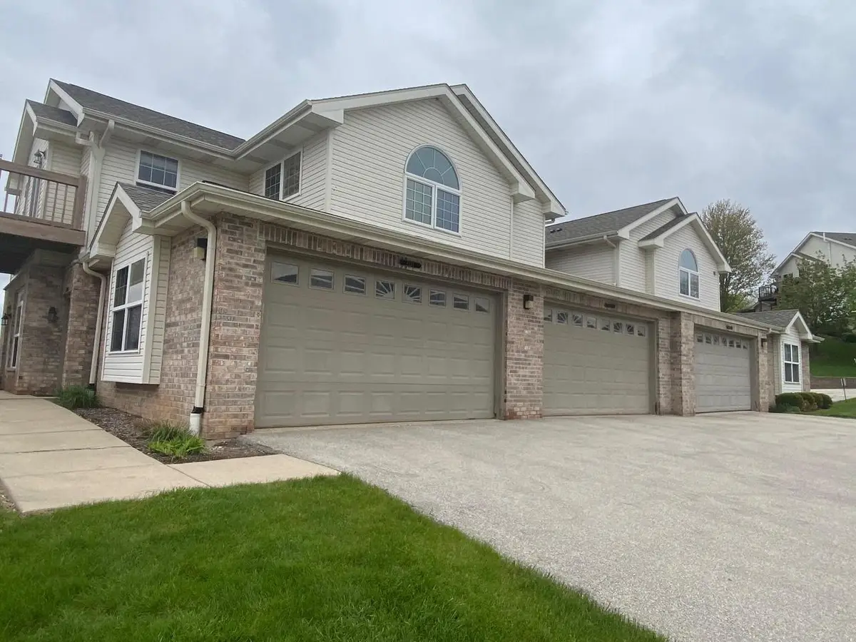 9275 S 51st STREET, Franklin, WI 53132 - #1