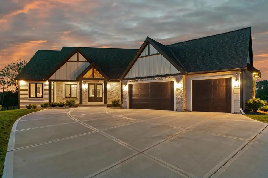N69W17970 Haven DRIVE, Menomonee Falls, WI 53051 - #2