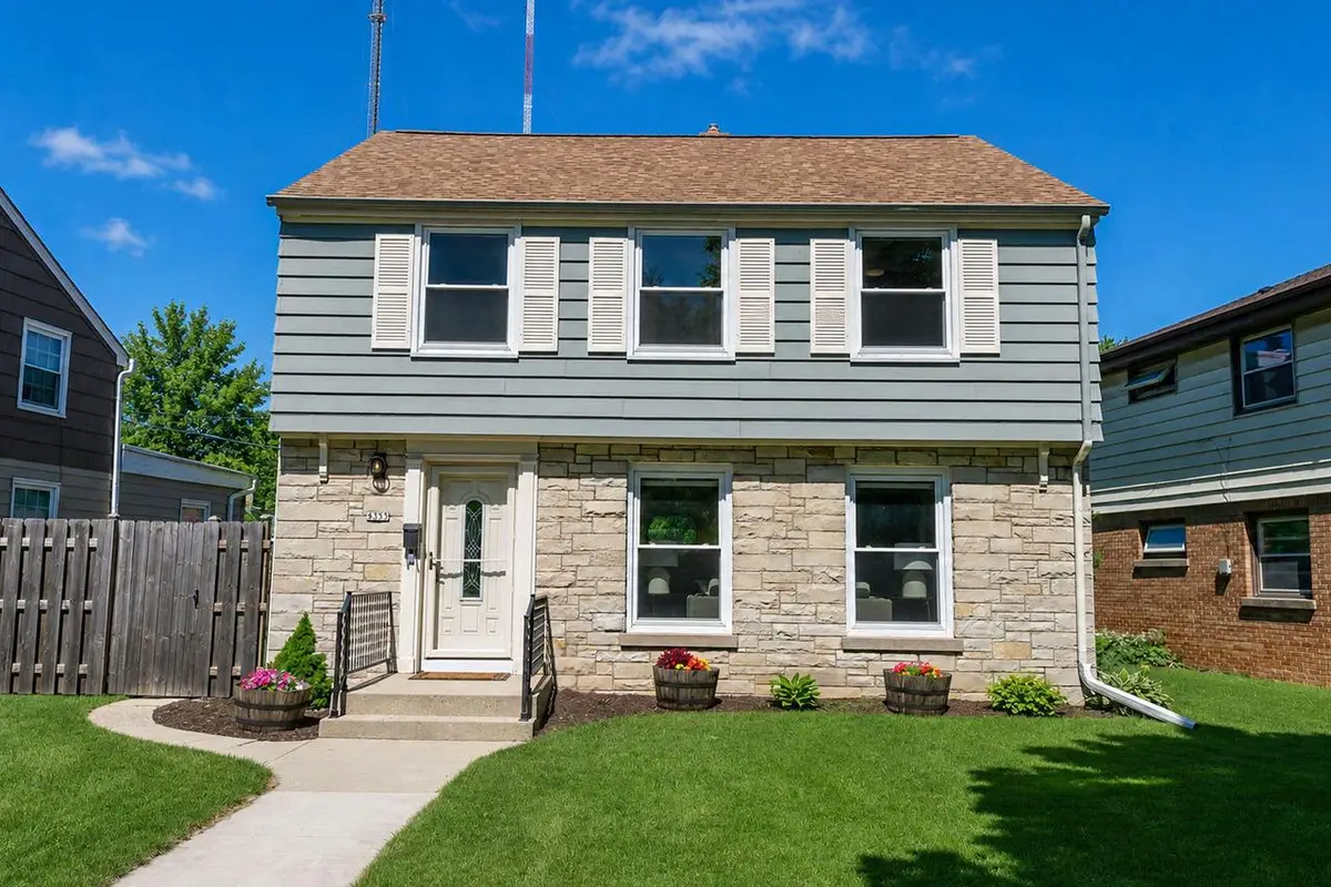 4333 N Sheffield AVENUE, Shorewood, WI 53211 - #1