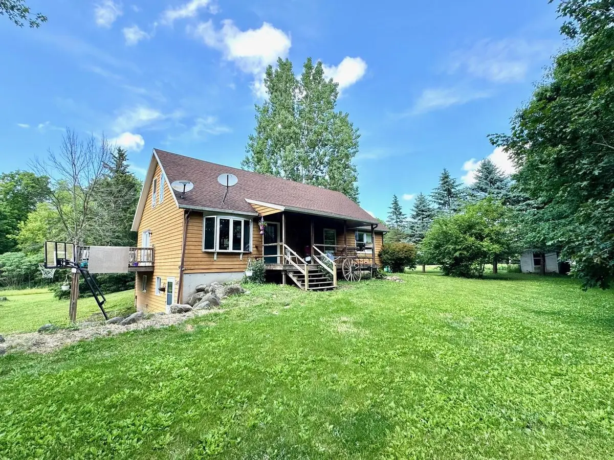 W1484 Schmidt ROAD, Cambria, WI 53923 - #1