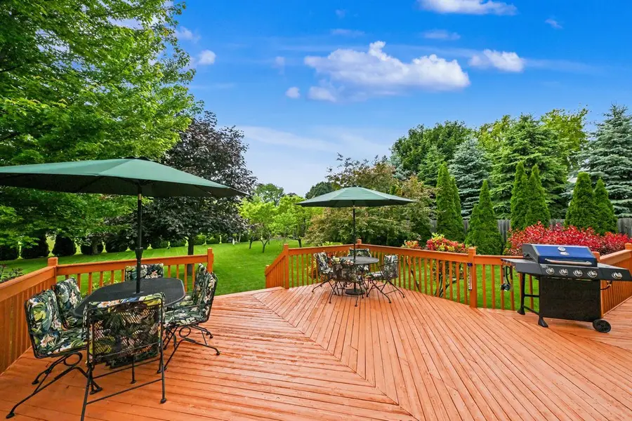 4581 S Quincy AVENUE, Milwaukee, WI 53207 - #2