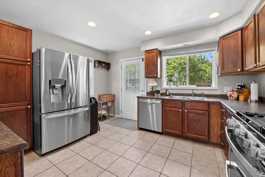 231 E Leonard STREET, Watertown, WI 53098 - #3