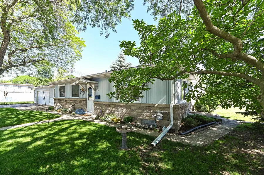 3579 S 60th STREET, Milwaukee, WI 53220 - #2