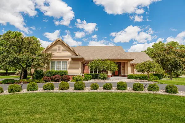 19710 Avondale DRIVE, Brookfield, WI 53045