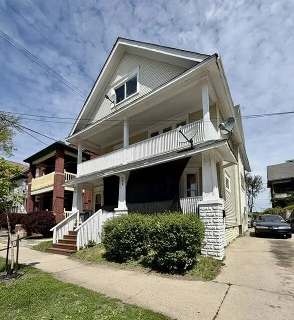508 8th STREET, Racine, WI 53403