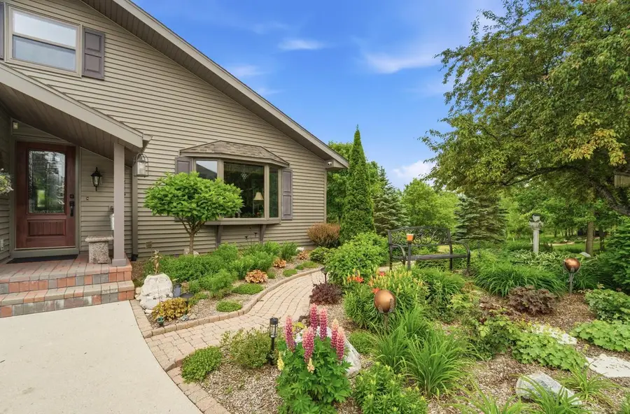 2798 N Honeymoon Hill ROAD, New Holstein, WI 53061 - #2