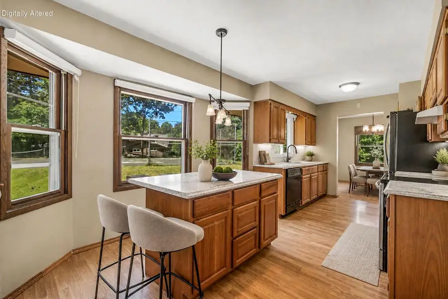 103 Debbie COURT, Waukesha, WI 53189 - #3