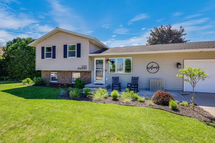 5033 Brookfield CIRCLE, Manitowoc, WI 54220 - #2