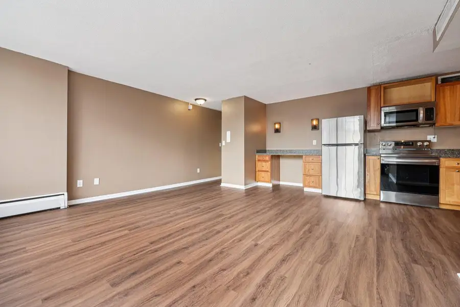 1409 N Prospect AVENUE #302, Milwaukee, WI 53202 - #3