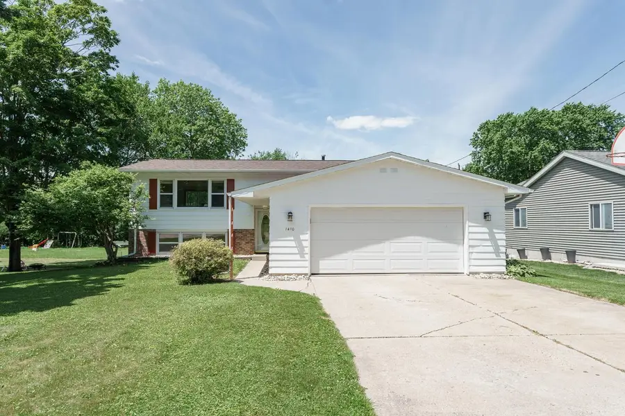 1410 Davis STREET, Watertown, WI 53098 - #2