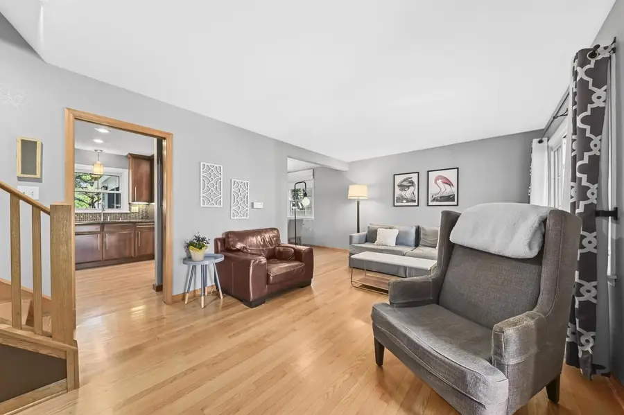 10336 W Park Ridge AVENUE, Wauwatosa, WI 53222 - #3